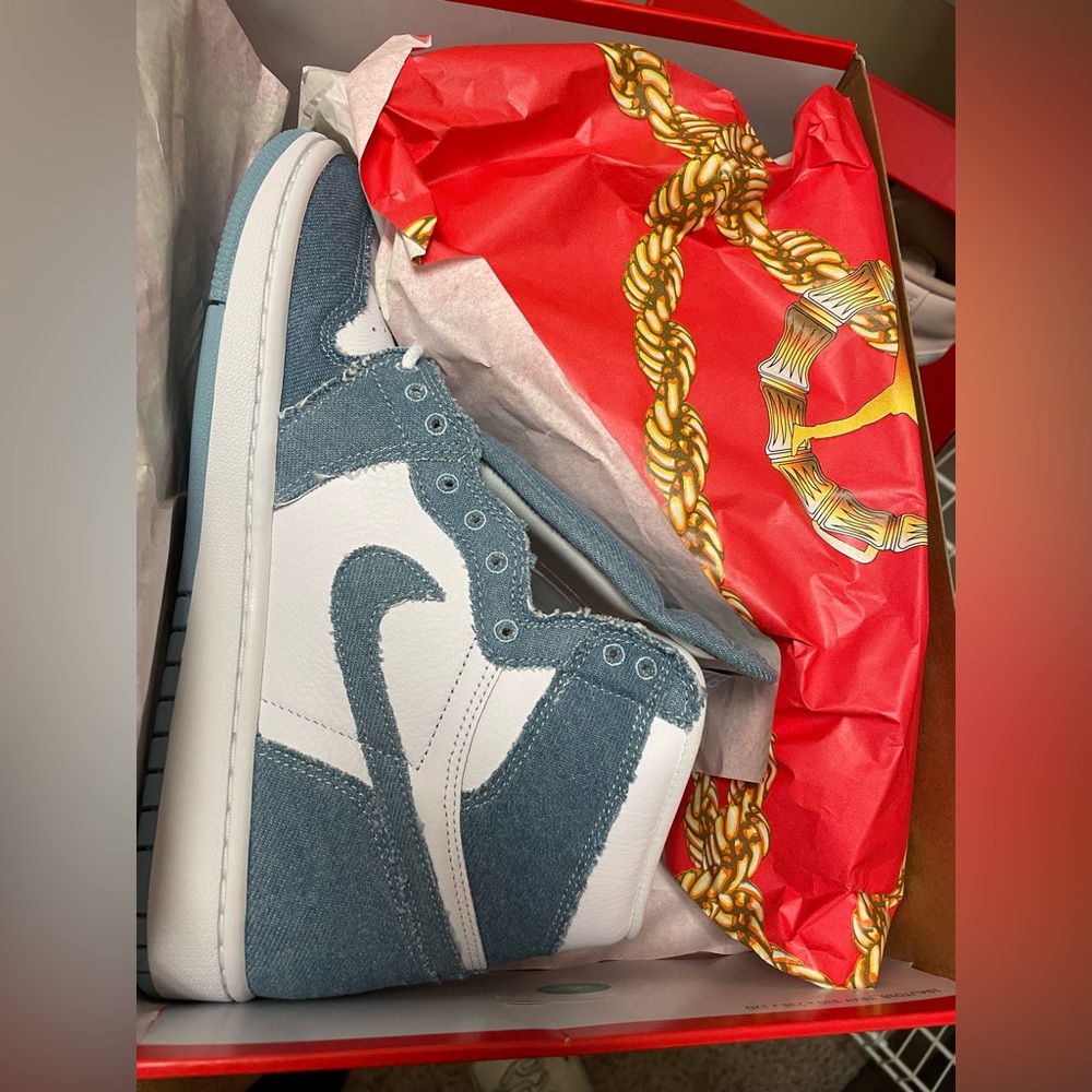 Women’s air Jordan 1 retro high og denim